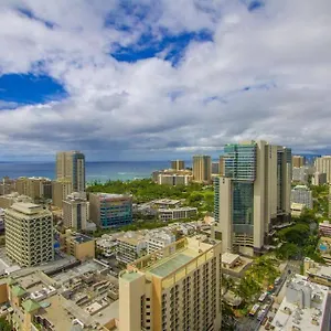 Royal Kuhio Penthouse With Ocean View On 35th Floor , Honolulu United States